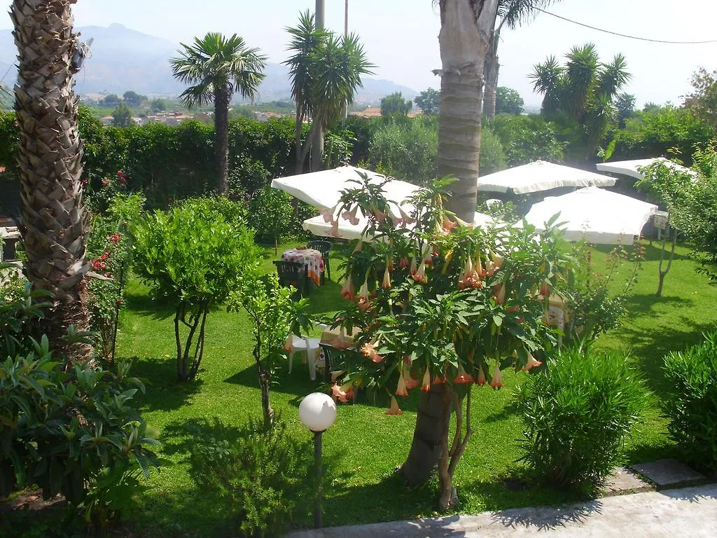 Villa Delle Vacanze Fiumefreddo di Sicilia